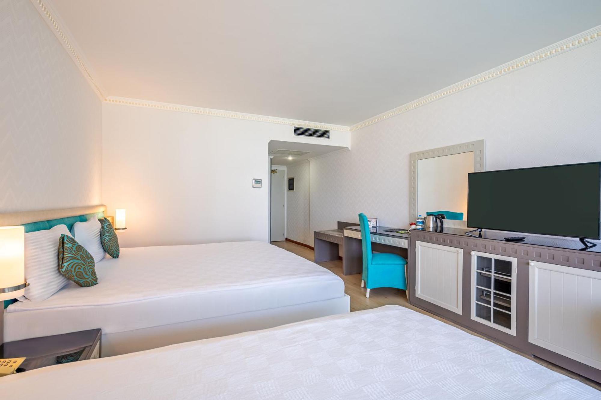 Sunrise Queen Luxury Hotel Сиде Екстериор снимка