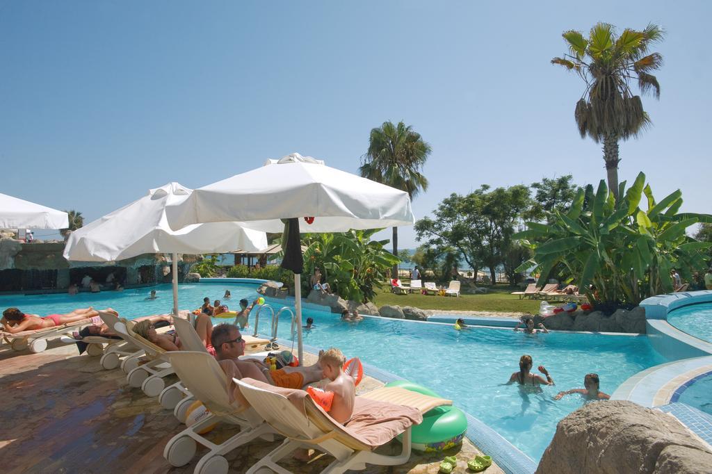 Sunrise Queen Luxury Hotel Сиде Екстериор снимка